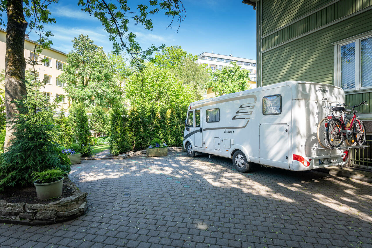 City Center Garden Camping